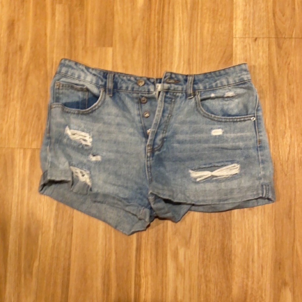 Forever 21 mom high waisted shorts